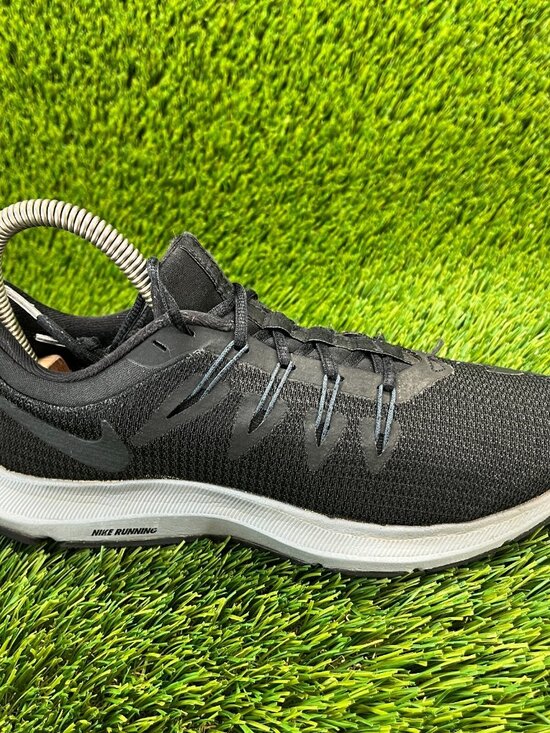 Nike Shoes - Nike Quest Womens Size 5.5 Black White Athletic Walking Running Shoes Sneakers